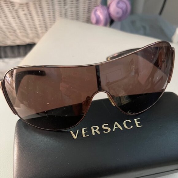 Pre-loved Versace Sunglasses with Case - Picture 1 of 4